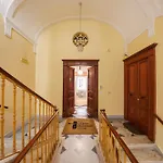 ベッド・アンド・ブレックファスト The Other Duomo House By House In 4*