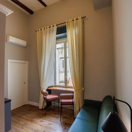 The Other Duomo House By House In Neapel